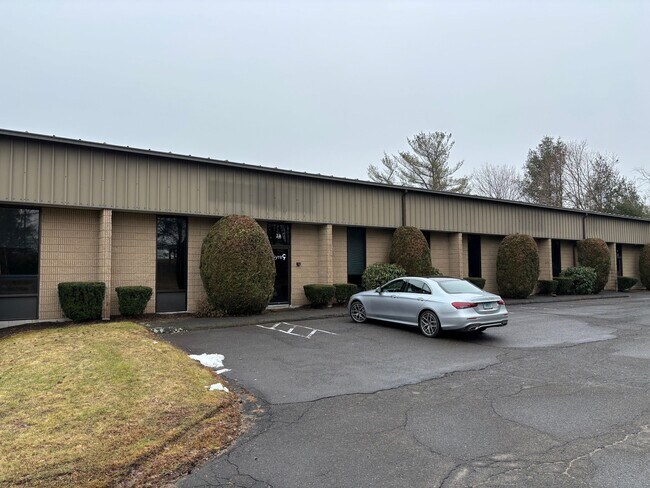 Plus de détails pour 115 Hurley Rd, Oxford, CT - Industriel à louer