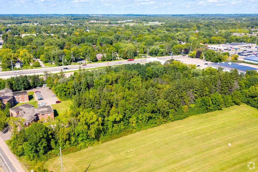 4XX E River St, Delano, MN à vendre - Photo du bâtiment - Image 1 de 1