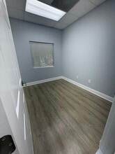 118 Central Park Pl, Sanford, FL à louer Photo intérieure- Image 2 de 15