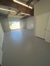 1405 Old Oxford Rd, Durham, NC for lease Interior Photo- Image 2 of 7