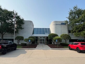 Plus de détails pour 22800 Hall Rd, Clinton Township, MI - Bureau/Médical à louer