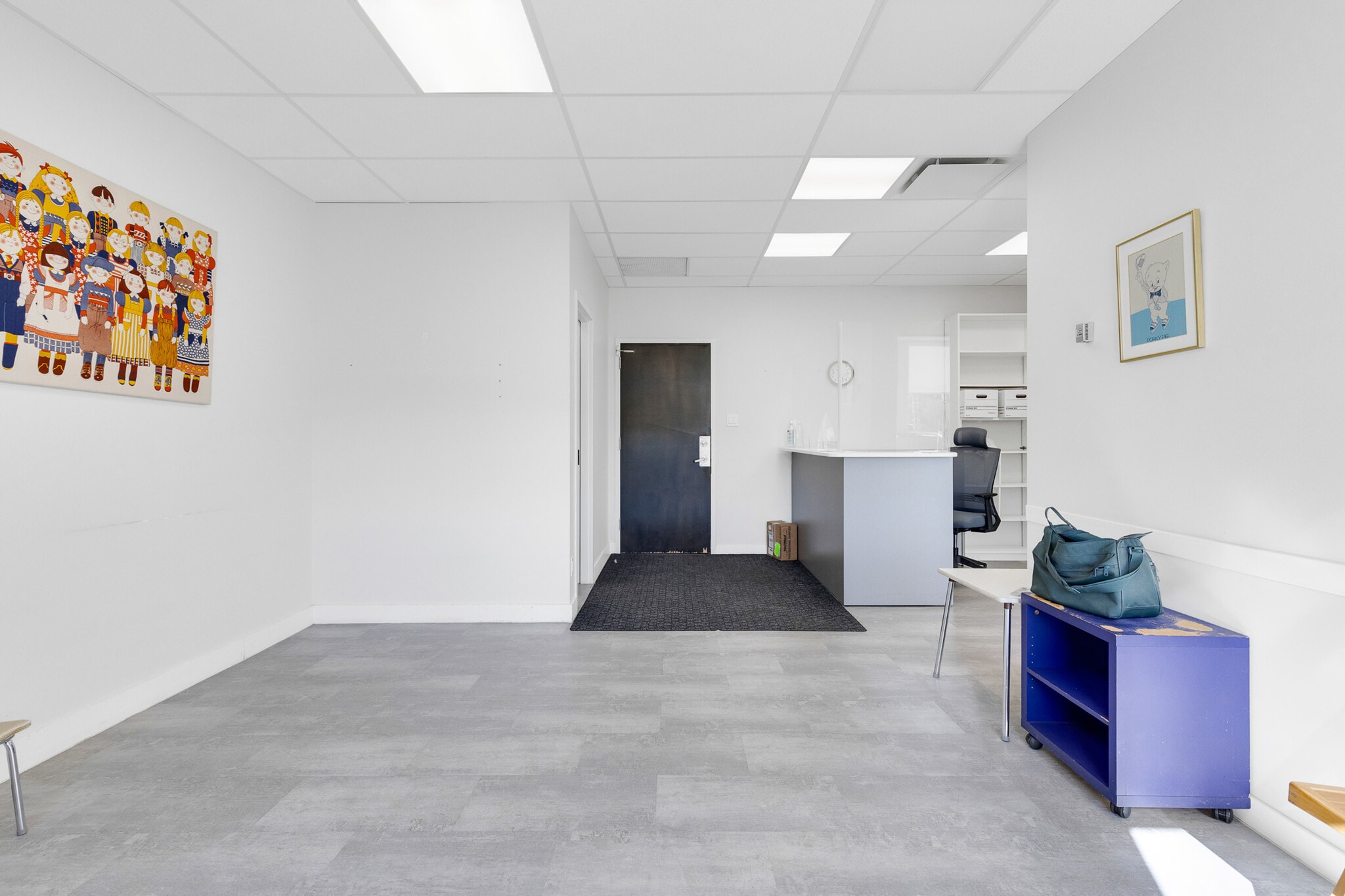 5843-5847 Ch De La Côte-Des-Neiges, Montréal, QC for lease Interior Photo- Image 1 of 10