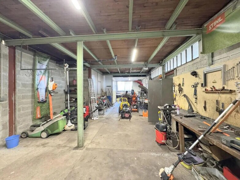 Flex in Houilles for sale - Building Photo - Image 3 of 11