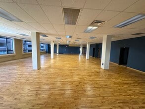 409 E Jefferson Ave, Detroit, MI for lease Interior Photo- Image 1 of 7