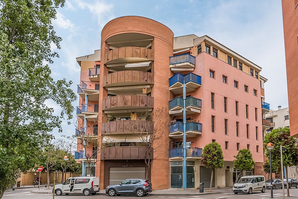 Immeuble residentiel dans Cambrils, Tarragona à vendre Photo du bâtiment- Image 1 de 2