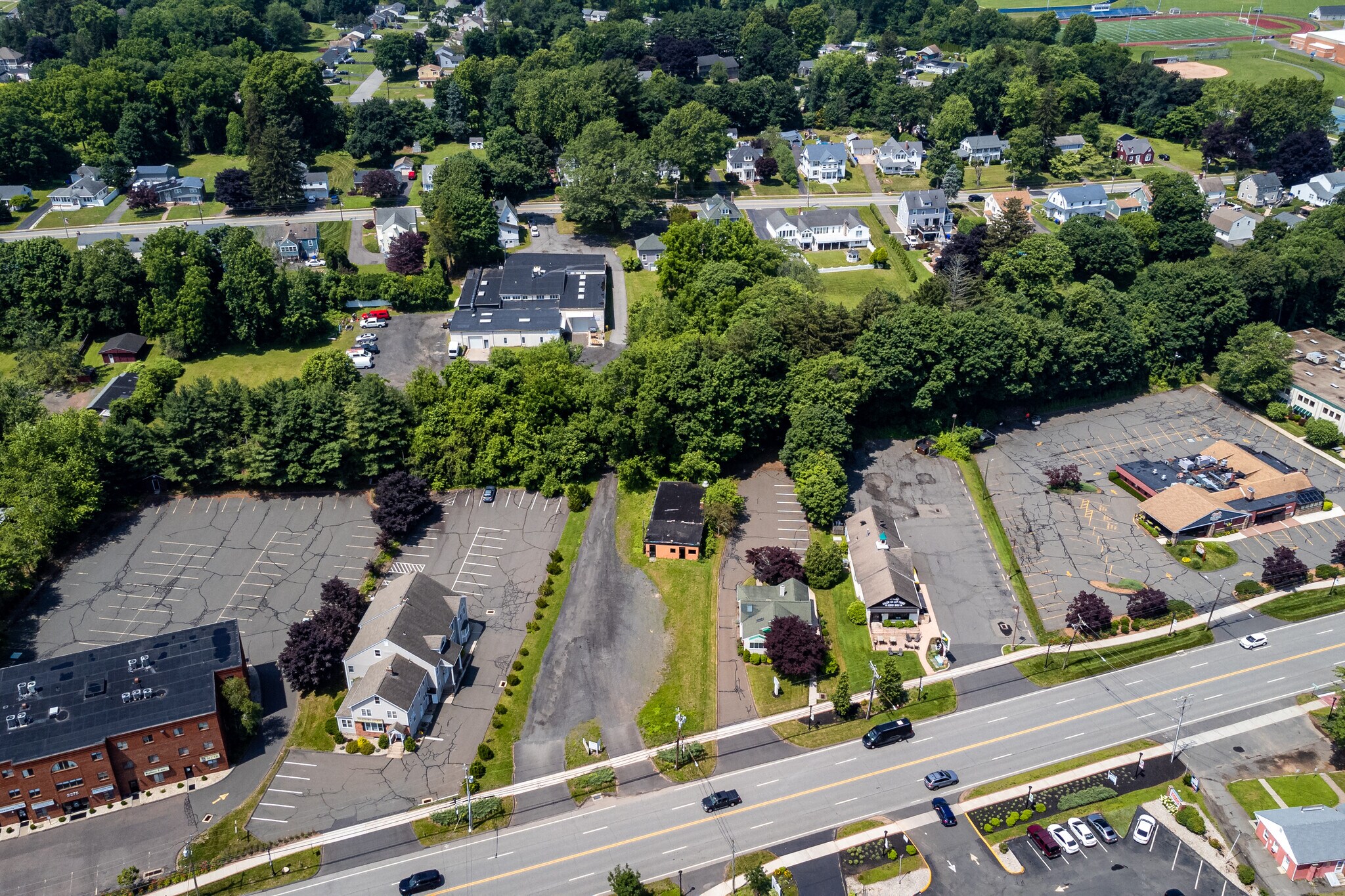 2245 Silas Deane Hwy, Rocky Hill, CT à vendre Photo du bâtiment- Image 1 de 1