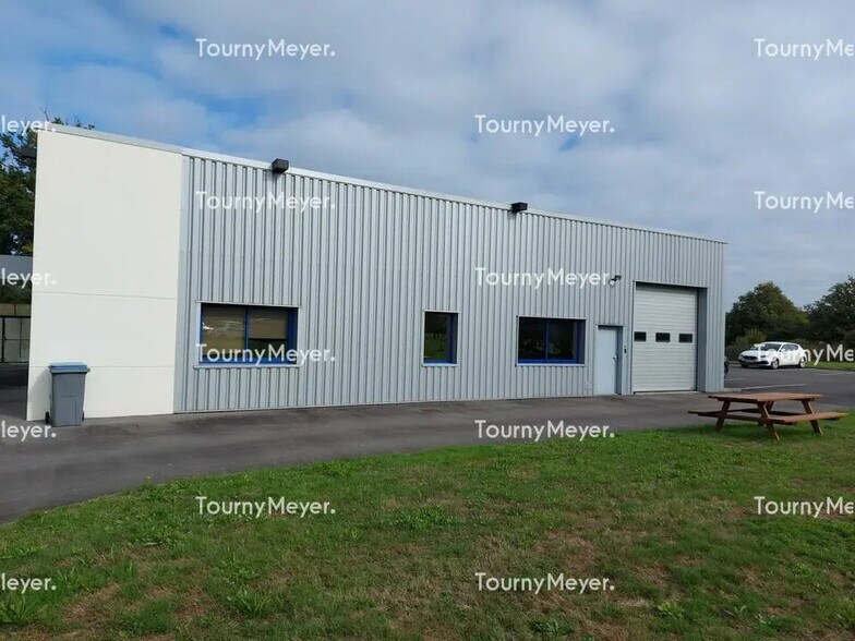 Flex dans Treillières à louer - Photo du bâtiment - Image 2 de 6