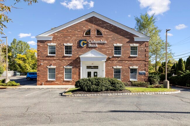 Plus de détails pour 1027 Pompton Ave, Cedar Grove, NJ - Bureau à vendre