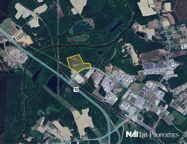 W. Oak St, Selma, NC for sale - Building Photo - Image 1 of 1