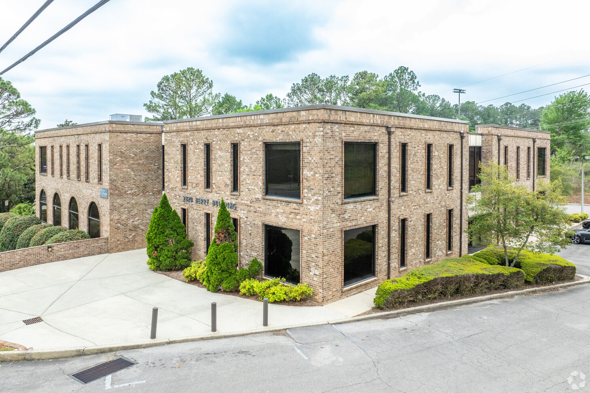 2820 Columbiana Rd, Birmingham, AL à louer Photo du bâtiment- Image 1 de 8
