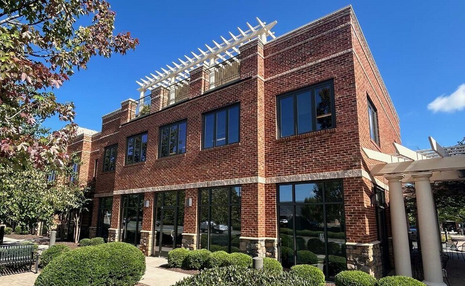 1430 Rolkin Ct, Charlottesville, VA à louer - Photo du bâtiment - Image 3 de 13