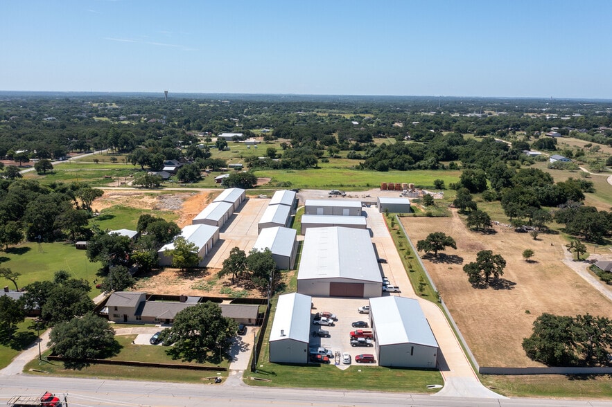 5790 Rendon Bloodworth Rd, Fort Worth, TX for lease - Building Photo - Image 2 of 10