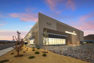 Plus de détails pour 420 Ingenuity Ave, Sparks, NV - Industriel à louer