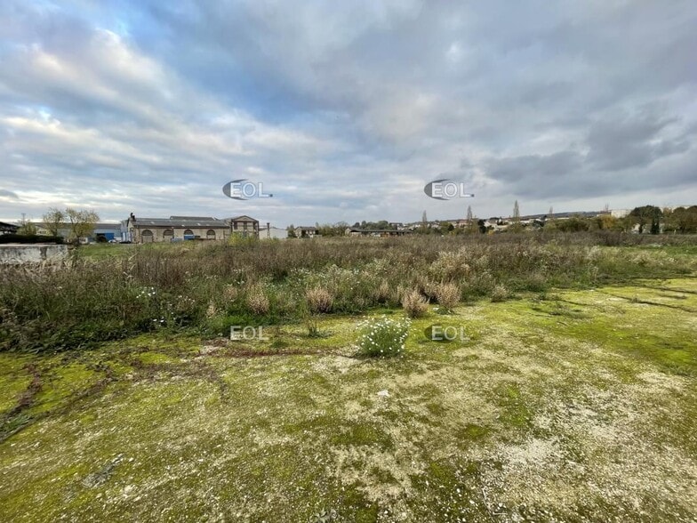Land in Persan for lease - Site Plan - Image 2 of 3