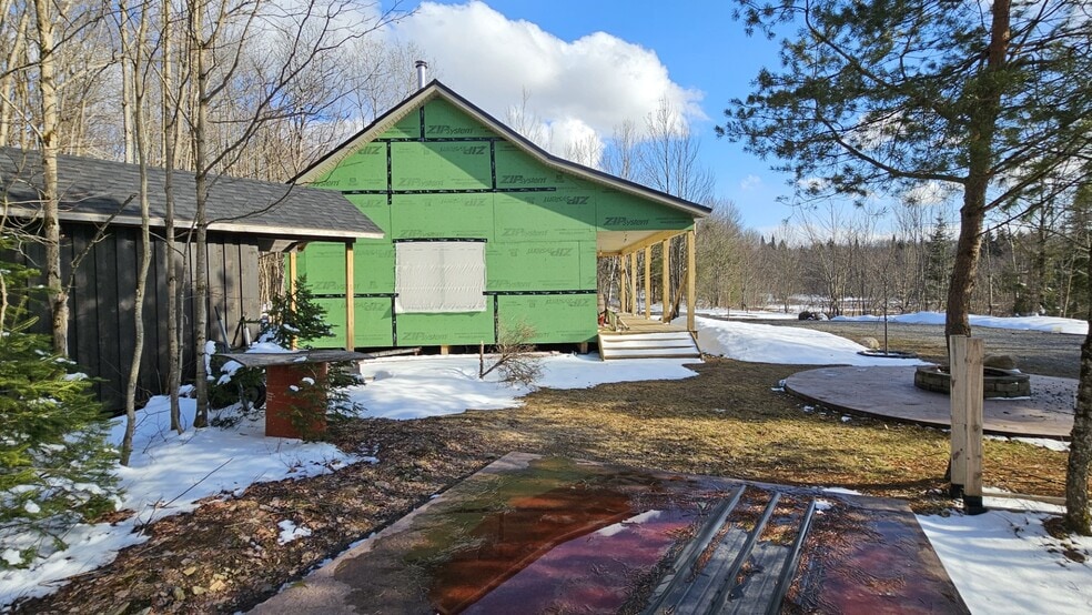 1316 William Ernst Rd, West Leyden, NY à vendre - Photo du bâtiment - Image 2 de 21