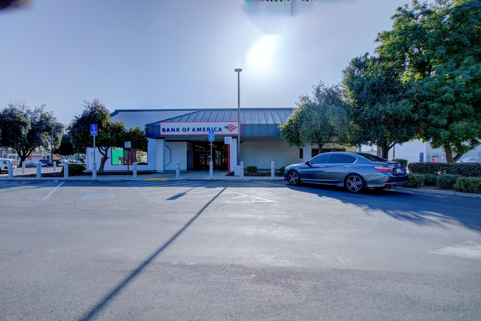 407 N Wilson Way, Stockton, CA à vendre Photo du bâtiment- Image 1 de 14