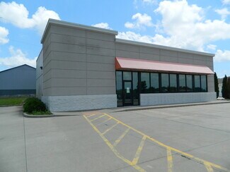 More details for 912 Commerce Dr, Fairfield, IL - Retail for Lease