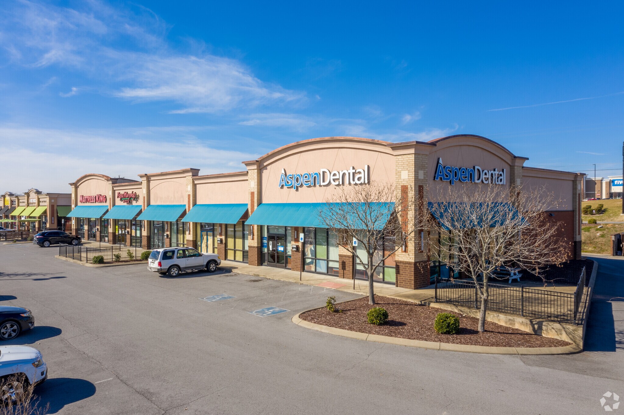 440 W Sam Ridley Pky, Smyrna, TN for lease Building Photo- Image 1 of 8