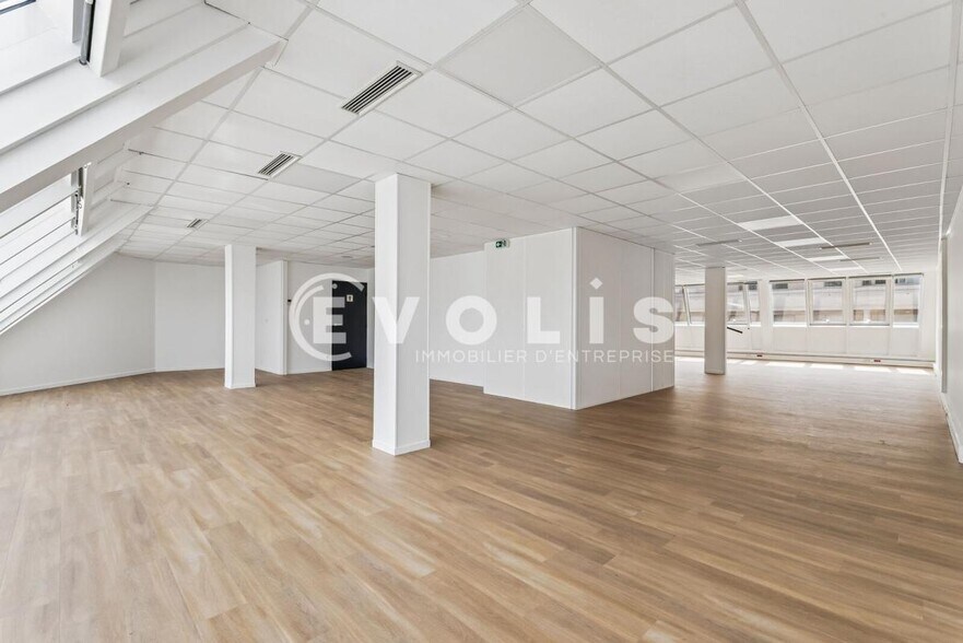 125 Rue Aristide Briand, Levallois-Perret for lease - Interior Photo - Image 3 of 12