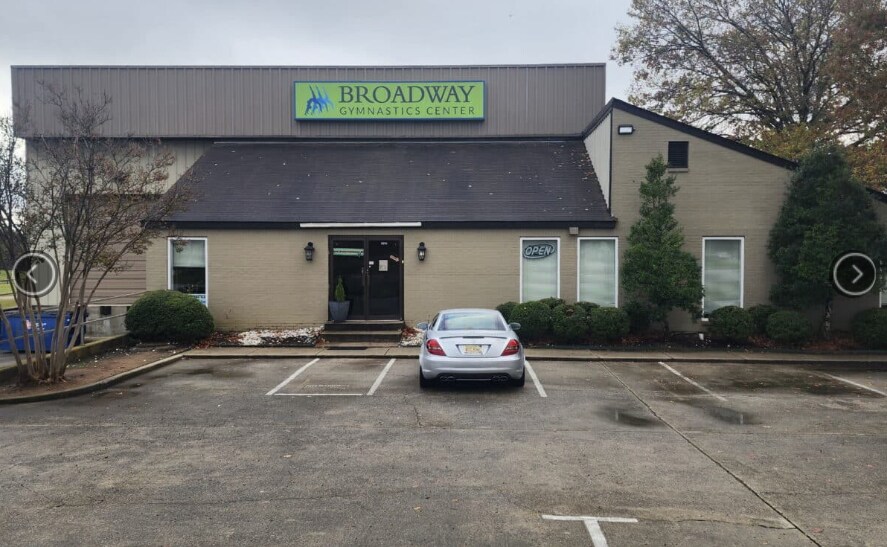 3215 Ivy Ave, Huntsville, AL for lease - Building Photo - Image 1 of 4