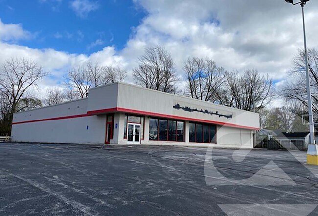 More details for 534 N Countyline St, Fostoria, OH - Retail for Sale