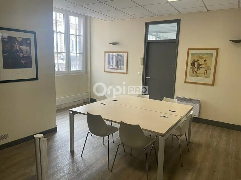 Bureau dans Lille à louer - Photo intérieure - Image 2 de 2