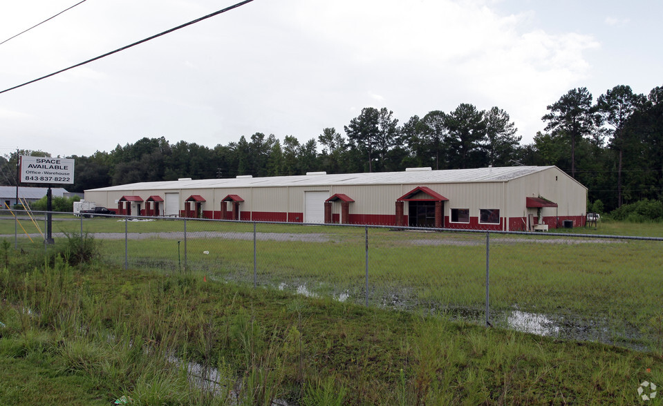 10061 S Jacob Smart Blvd, Ridgeland, SC à vendre - Photo du bâtiment - Image 1 de 1