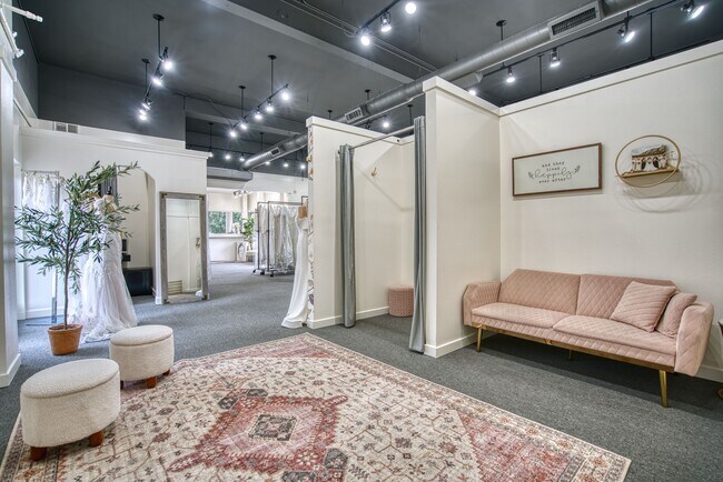 Plus de détails pour 529 Main St, Windsor, CO - Commerce de détail à vendre