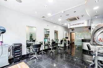 363 Mile End Rd, London for lease Interior Photo- Image 2 of 8