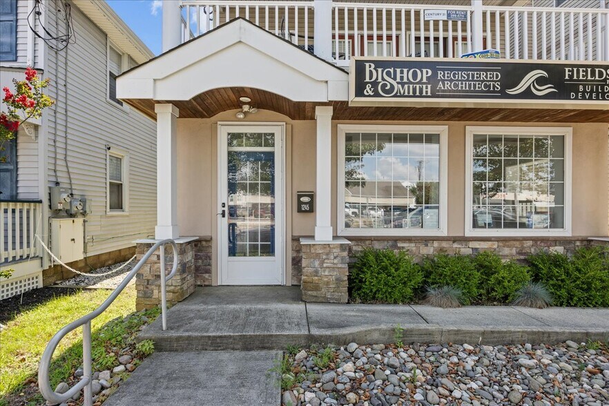 1245 West Ave, Ocean City, NJ à vendre - Photo du bâtiment - Image 2 de 9