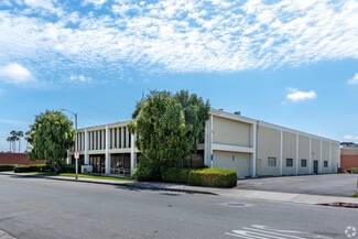 Plus de détails pour 12500 Beatrice St, Los Angeles, CA - Local d'activités à louer