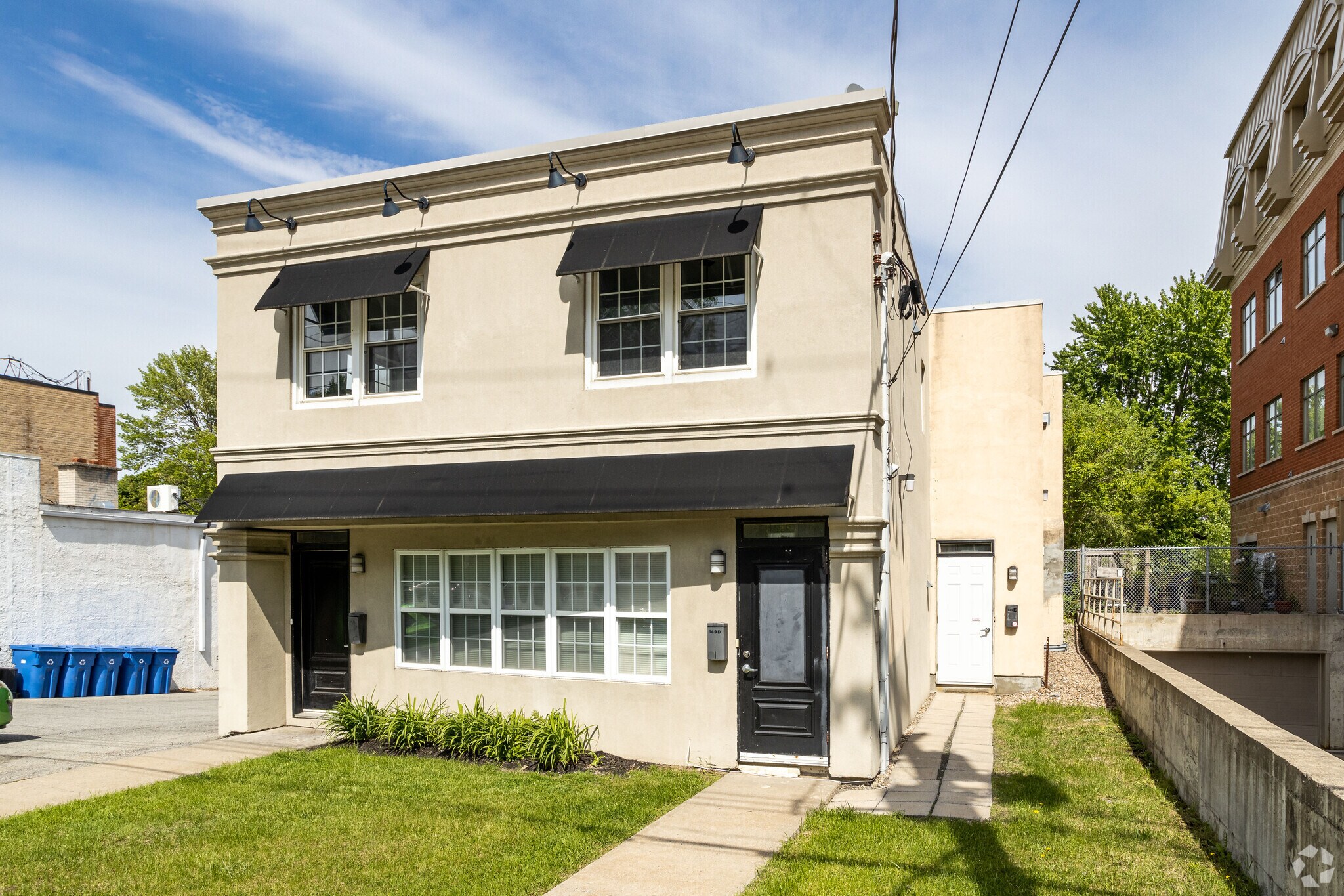 149 Av Cartier, Pointe-claire, QC à vendre Photo du bâtiment- Image 1 de 1