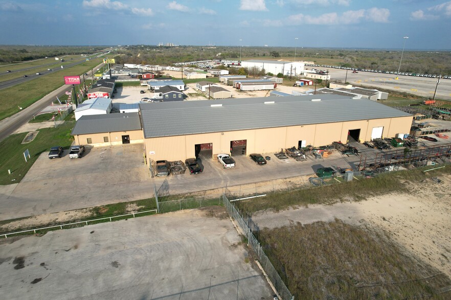 19940 I-37, Elmendorf, TX for sale - Building Photo - Image 3 of 10