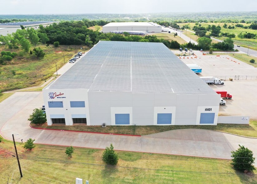 4401 E Hefner Rd, Oklahoma City, OK for sale - Building Photo - Image 2 of 22