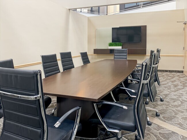 Plus de détails pour 2323 W 5th Ave, Columbus, OH - Coworking à louer