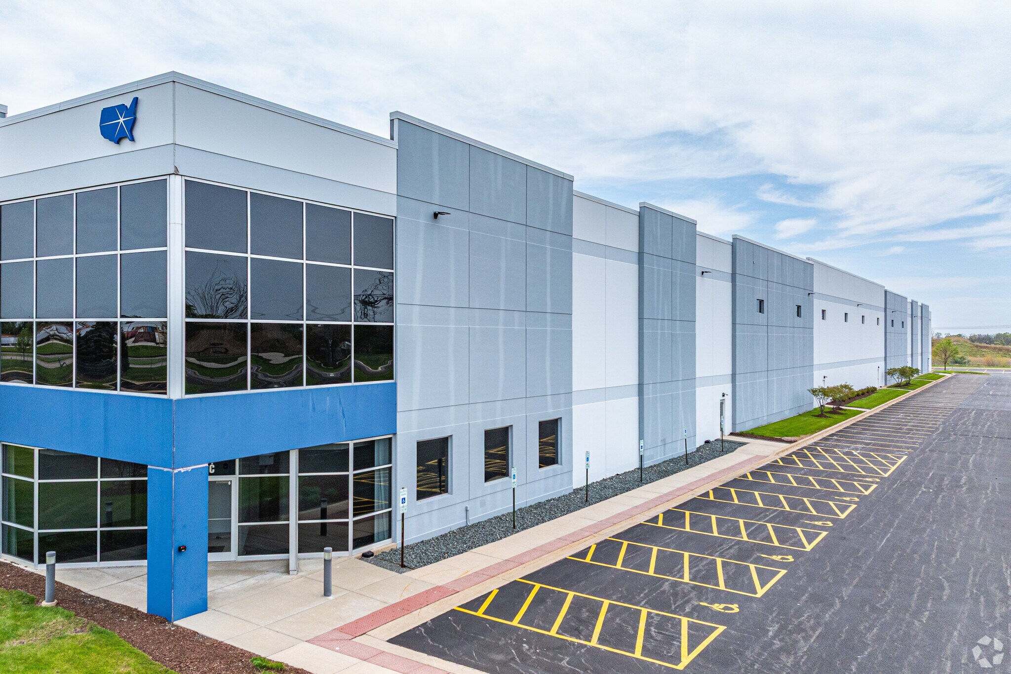 20901 W Walter Strawn Dr, Elwood, IL for lease Primary Photo- Image 1 of 6