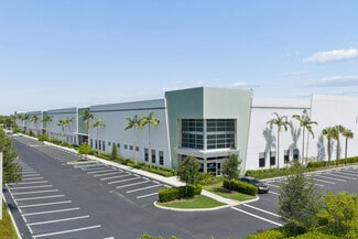 Plus de détails pour 600 Hillsboro Technology Dr, Deerfield Beach, FL - Industriel à louer
