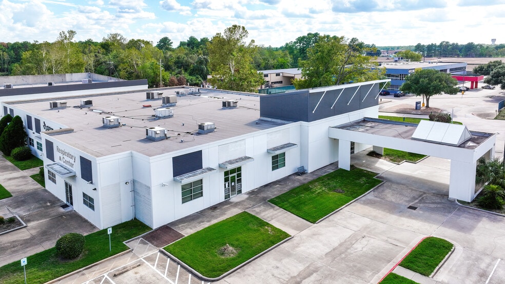 845 Cypress Creek Pky, Houston, TX for sale - Building Photo - Image 2 of 7