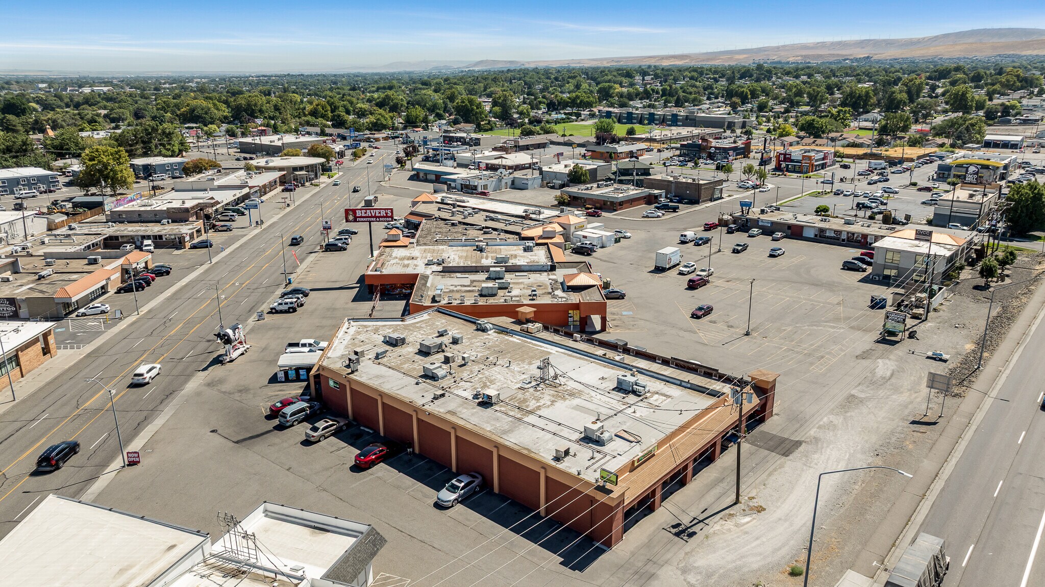 135 Vista Way, Kennewick, WA à vendre Photo principale- Image 1 de 2