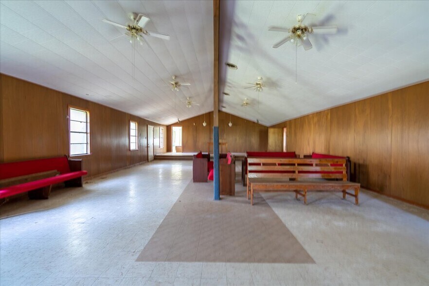 2307 Irving St, West Orange, TX à vendre - Photo intérieure - Image 3 de 15