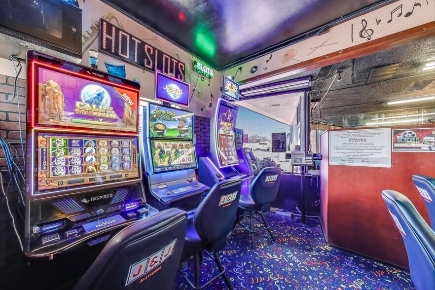 1715 W Roosevelt Rd, Broadview, IL à louer - Photo du bâtiment - Image 3 de 28