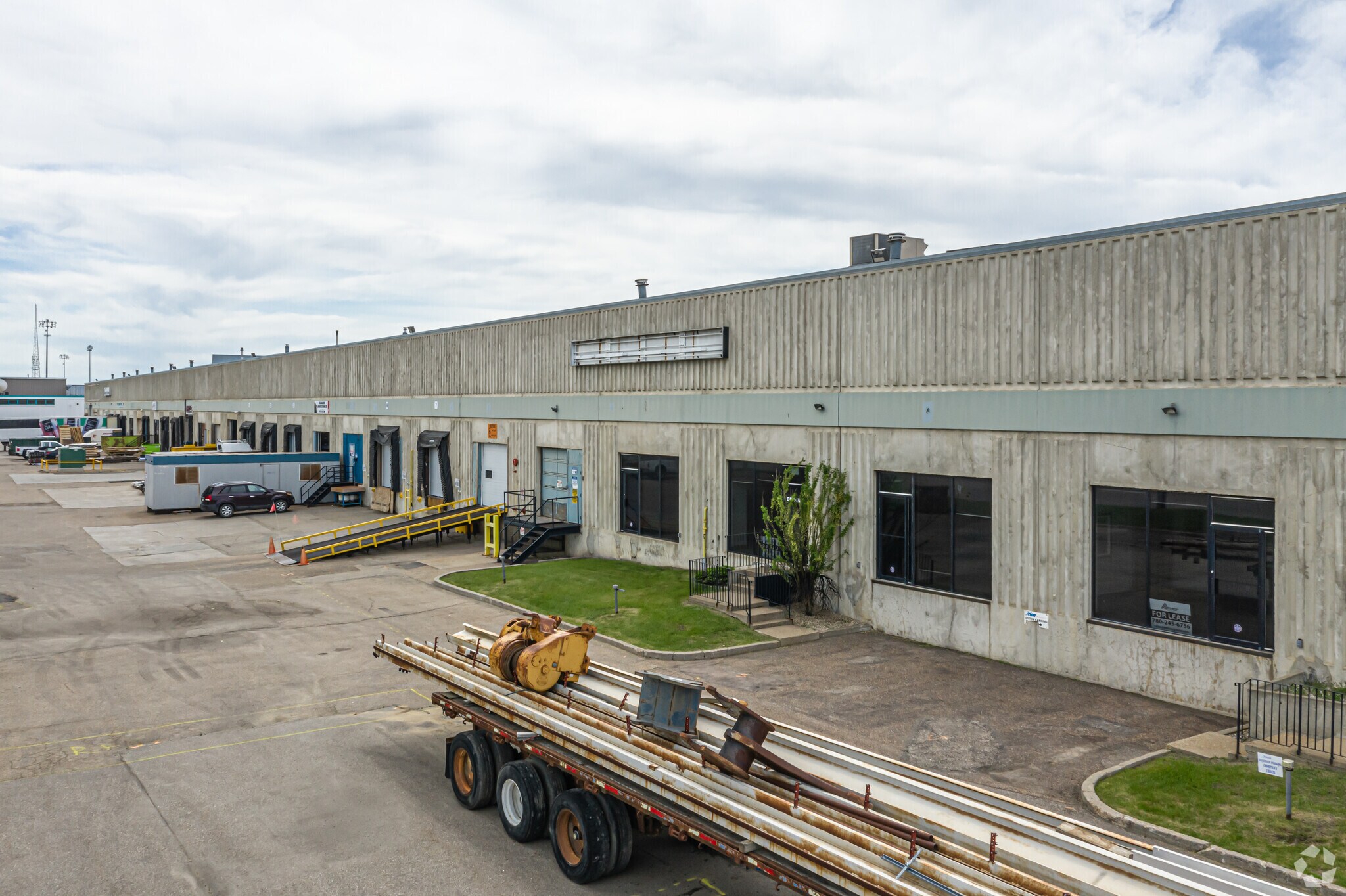 3920-4032 101 St NW, Edmonton, AB for sale Building Photo- Image 1 of 1