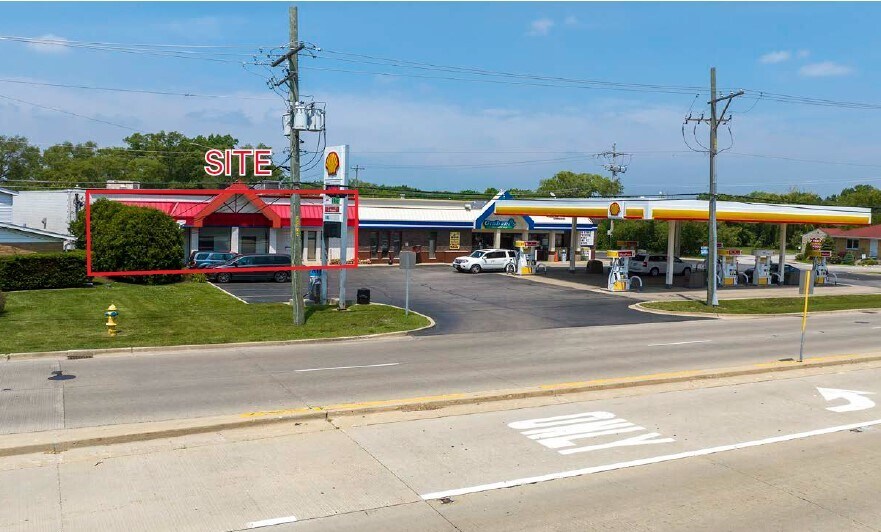 33978 N US Highway 45, Gages Lake, IL for lease - Building Photo - Image 2 of 5