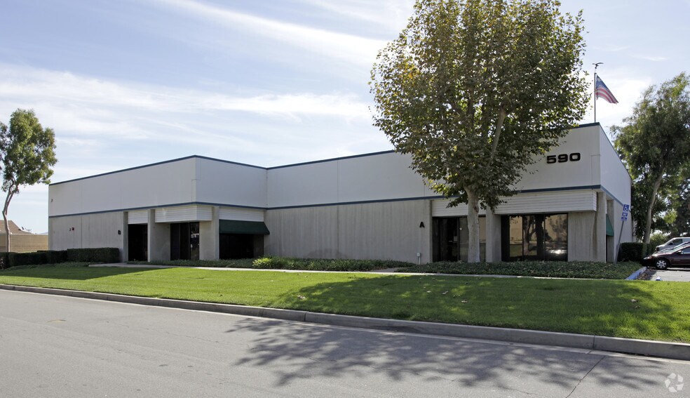 590 Apollo St, Brea, CA à louer - Photo du bâtiment - Image 2 de 12