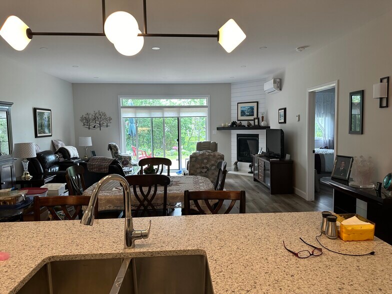 1115 Millwood Av, Brockville, ON à vendre - Photo intérieure - Image 2 de 15