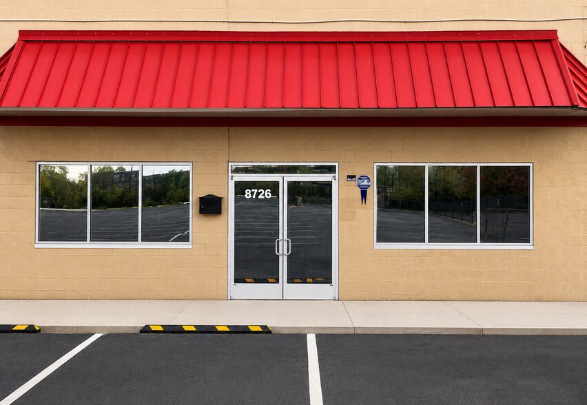 8720 E 7 Mile Rd, Detroit, MI à louer - Photo du bâtiment - Image 2 de 2