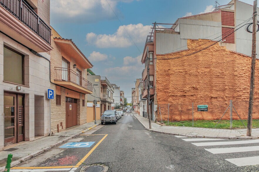 Carrer de Pau Casals, 38, El Vendrell, Tarragona à vendre - Photo du bâtiment - Image 3 de 5