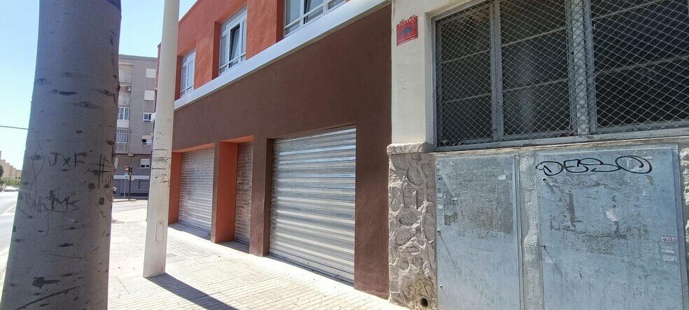 Industriel dans Elche, Alicante à louer - Photo du bâtiment - Image 2 de 23
