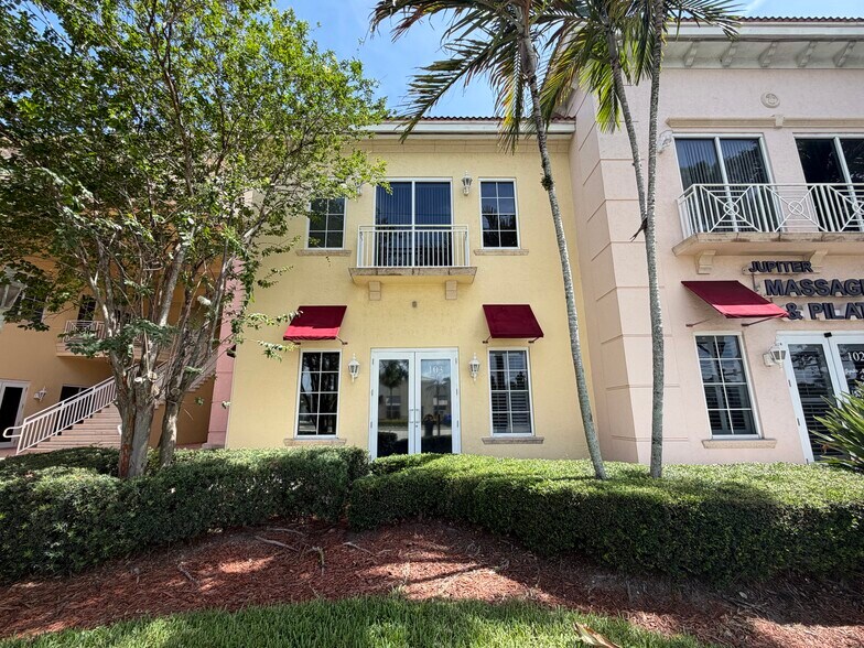 125 W Indiantown Rd, Jupiter, FL à louer - Photo du bâtiment - Image 2 de 4