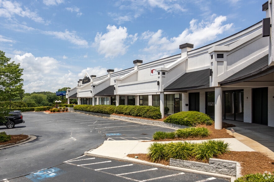 5442 Frontage Rd, Forest Park, GA for lease - Building Photo - Image 3 of 16